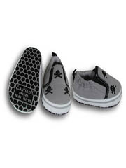 grey skull slip on